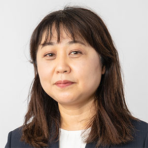 本間 真弓